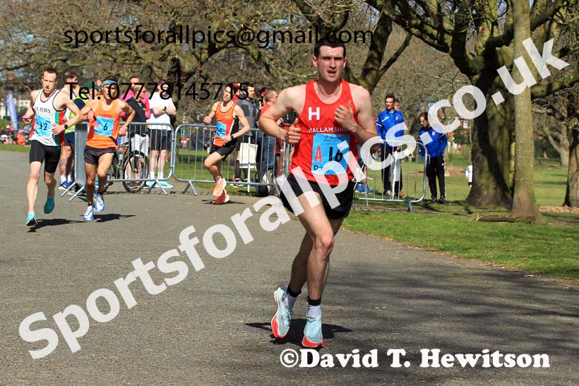 Senior Mens Northern 12 Stage Road Relay, 2022 Northern 12 and 6 Stage Road Relays,  Birkenhead Park, Birkenhead, Wirral.  Photo: David T. Hewitson/Sports for All Pics